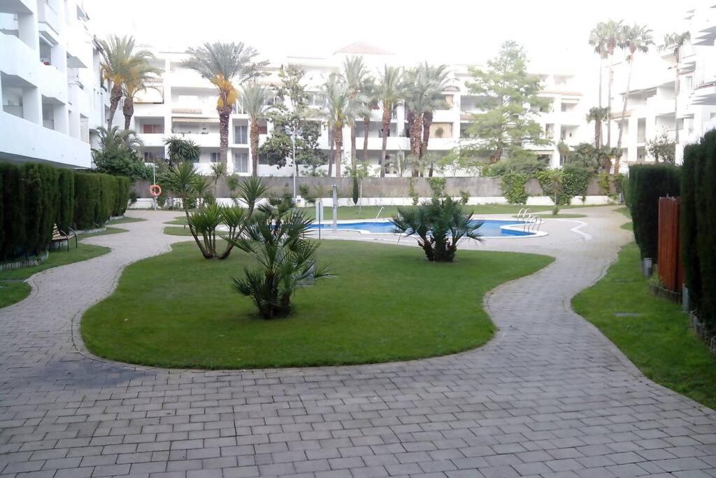 Bonito Apartamento De 3 Hab. Con Jardin Roses Eksteriør bilde